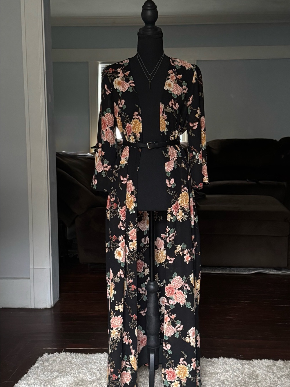 Forever 21 Contemporary Floral Maxi Kimono Duster Black Size M